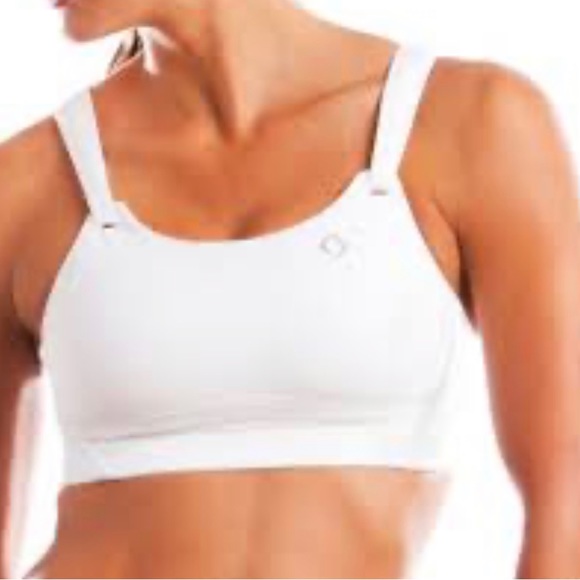 Moving Comfort Other - Moving Comfort Women's jubralee Bra
Size 40c